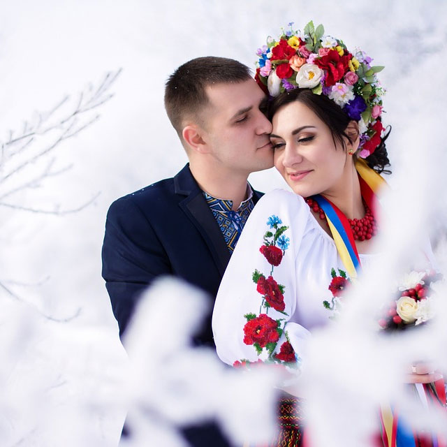 Weddings in Ukraine Bring Blessings to the New Bride WeddingDetails.com